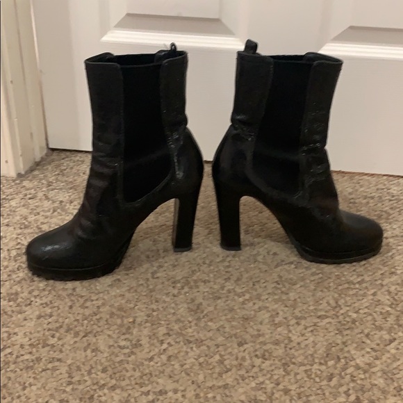 Prada black crackle leather platform designer boot - Picture 4 of 7